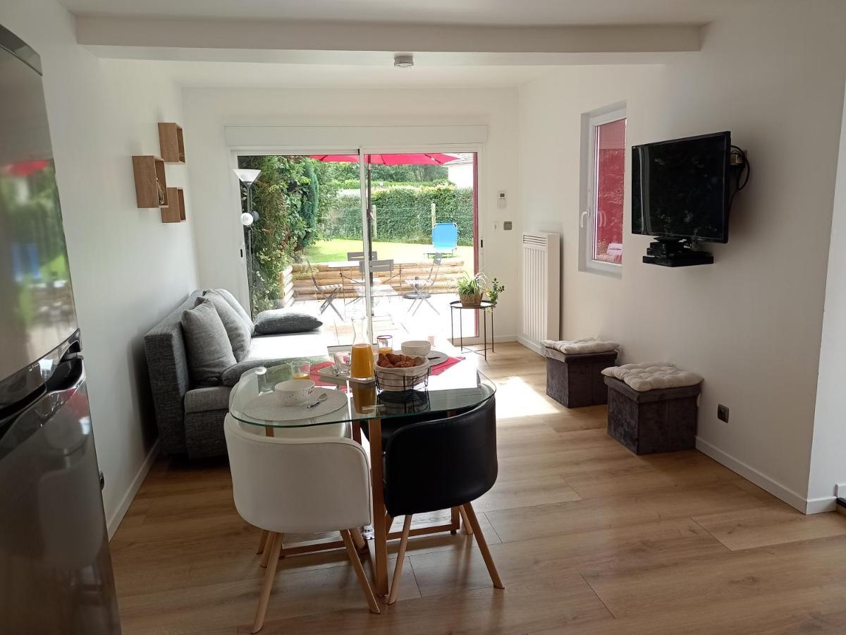 Charmante Maison Pres De Dieppe Offranville Экстерьер фото